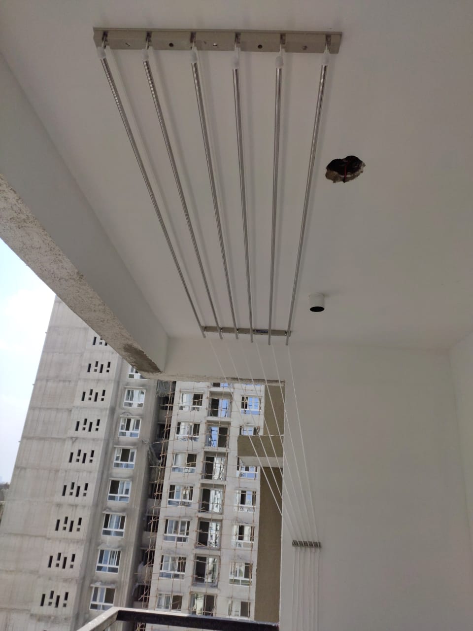 Ceiling Cloth Hanger